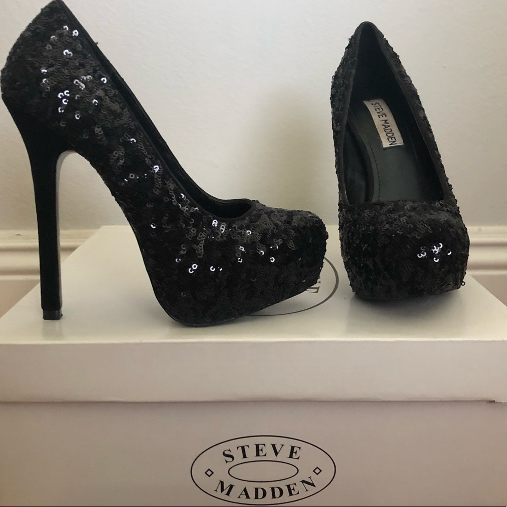 Steve Madden Sequence Heel